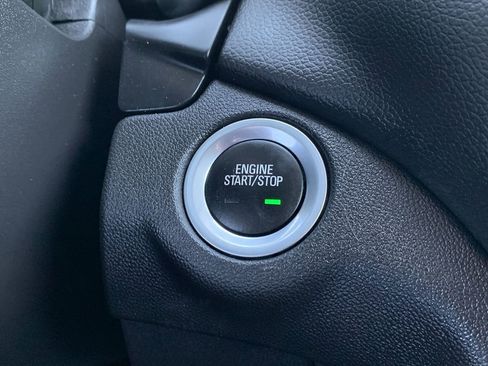 Used 2024 Chevrolet Equinox LT AWD/4WD image 22