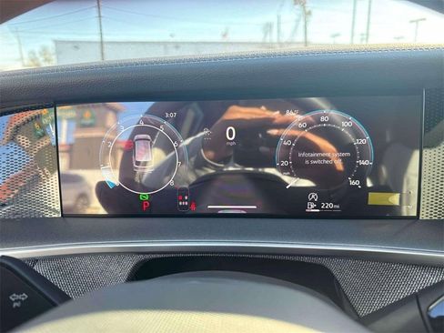 New 2026 Volkswagen Tiguan S FWD image 17