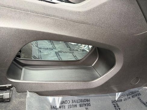 Used 2023 Chevrolet Bolt EUV Premier w/ Sun & Sound Package image 34