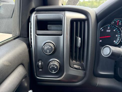 Used 2017 Chevrolet Silverado 1500 LT w/ LT Fleet Plus Package image 13