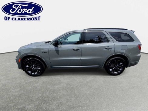 Used 2024 Dodge Durango R/T w/ Blacktop Package AWD/4WD image 5