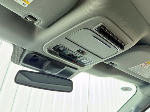 New 2025 Ford F350 Lariat w/ Lariat Ultimate Package image 33