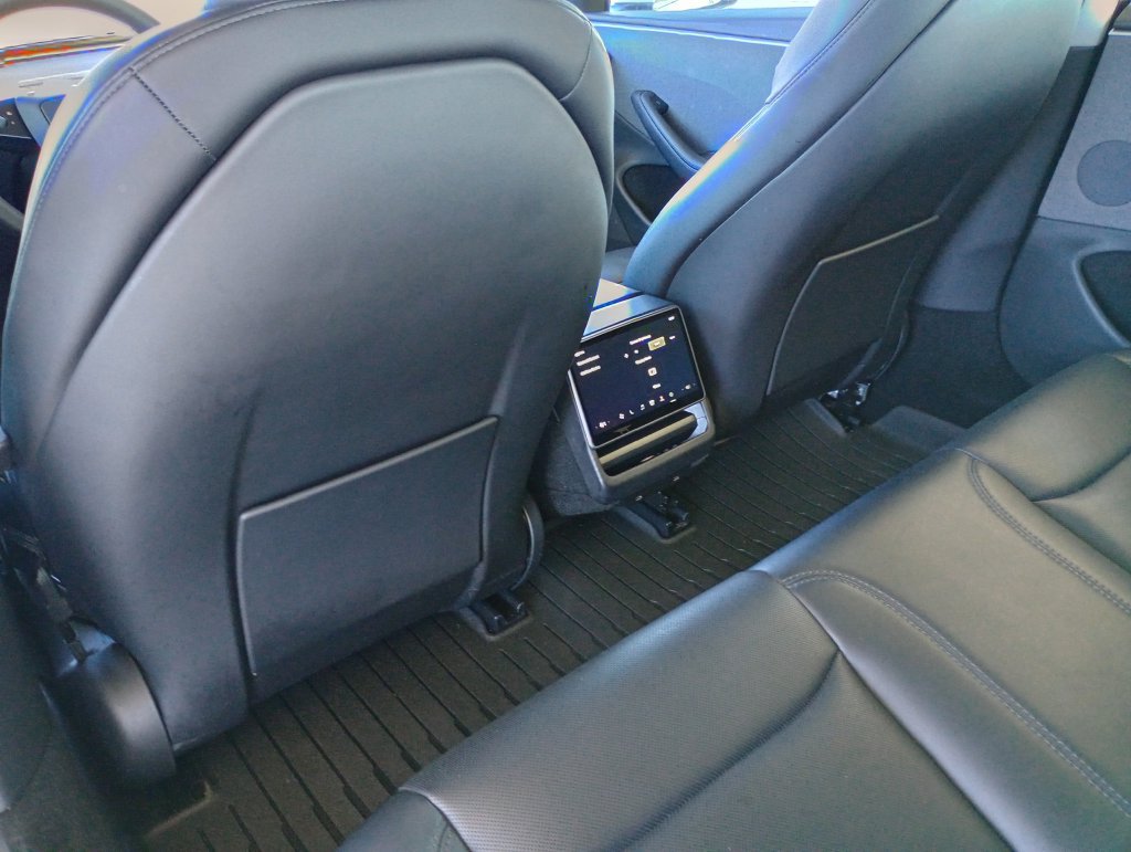 Used 2025 Tesla Model 3 Long Range RWD image 24