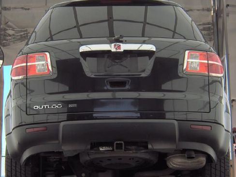 Used 2009 Saturn Outlook XE w/ Preferred Package image 5