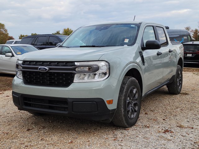 Used 2024 Ford Maverick XLT FWD image 3