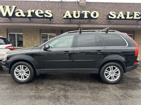 Used 2010 Volvo XC90 3.2 image 1