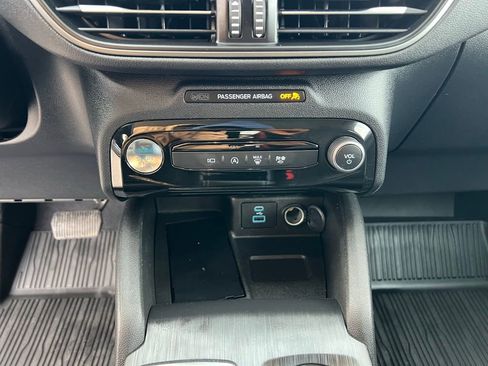 Used 2023 Ford Escape Active w/ Tech Pack #2 image 31