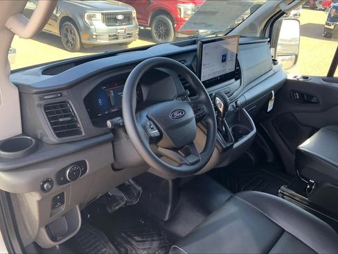 New 2026 Ford Transit 250 148 Medium Roof w/ Load Area Protection Package image 8