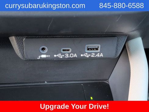 Used 2025 Subaru Forester Premium image 24