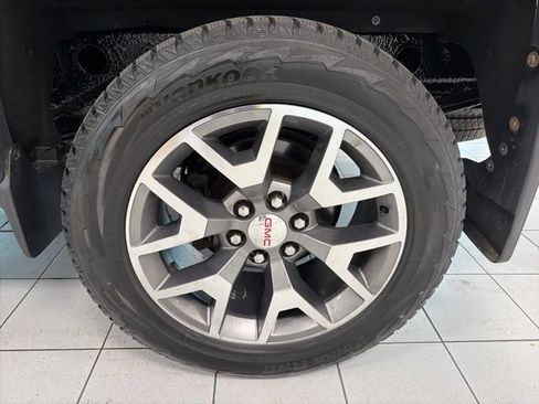 Used 2014 GMC Sierra 1500 SLT w/ All-Terrain Package AWD/4WD image 12