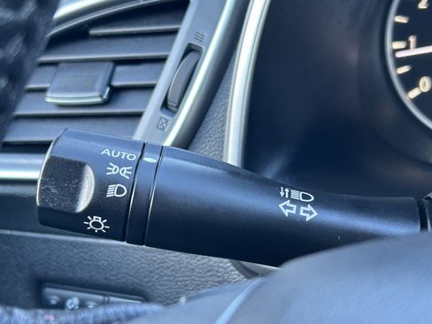 Used 2023 Nissan Murano SV image 23