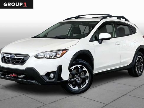 Used 2023 Subaru Crosstrek 2.0i Premium image 1