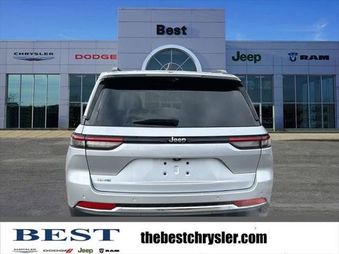 Certified 2023 Jeep Grand Cherokee 4WD 4xe w/ Luxury Tech Group II image 4