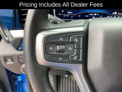 Used 2025 Chevrolet Silverado 1500 LT AWD/4WD image 11