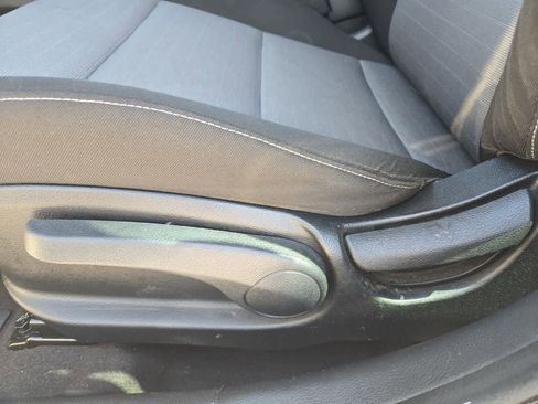 Used 2016 Kia Forte EX image 15