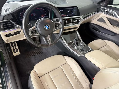 Used 2022 BMW 430i Coupe w/ M Sport Package RWD image 4