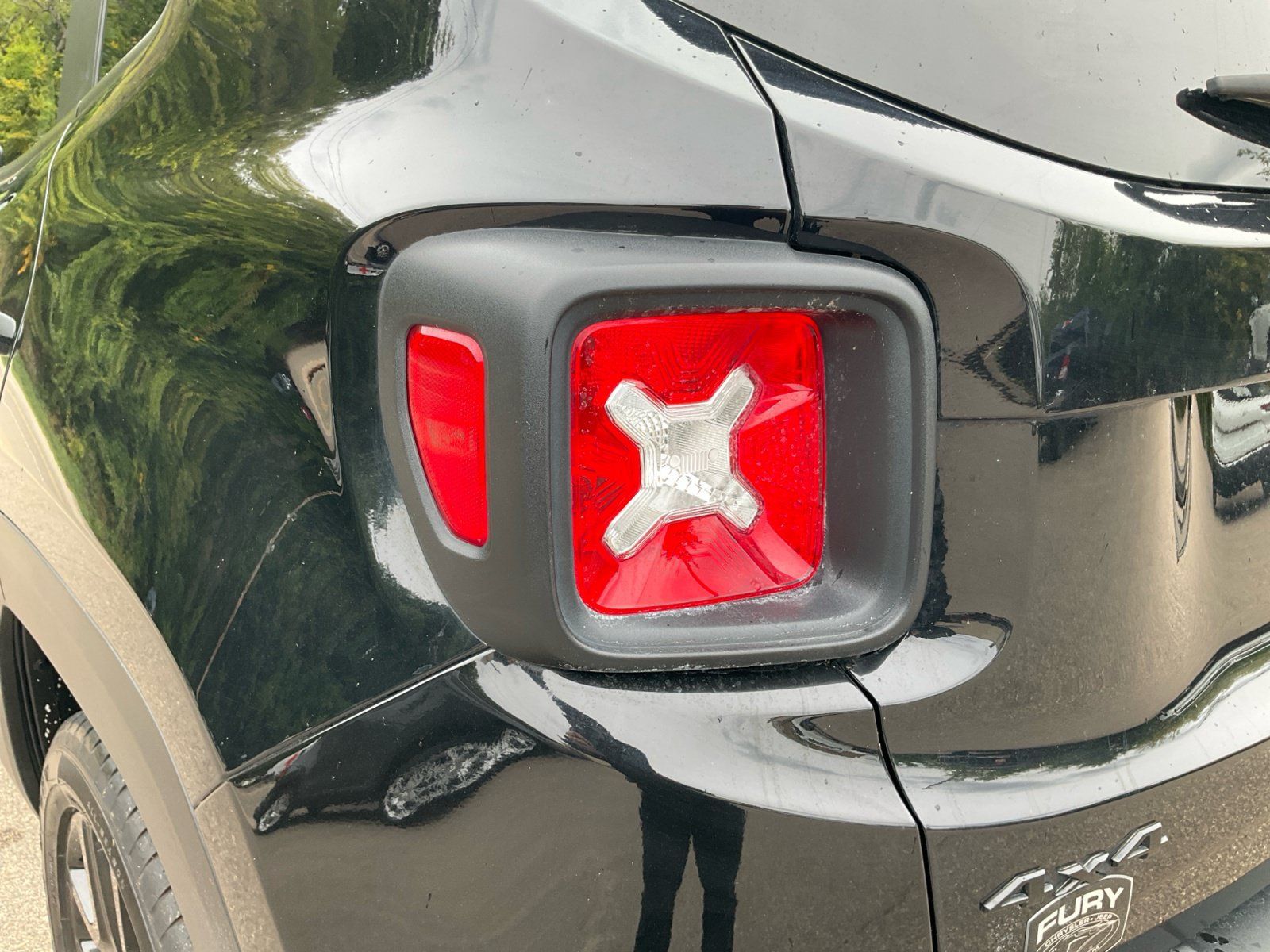 Used 2023 Jeep Renegade Altitude AWD/4WD image 32