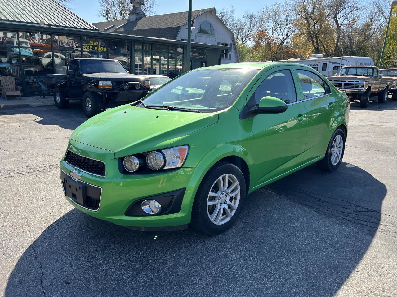 Used 2014 Chevrolet Sonic LT w/ LT Spring Promotional Package FWD image 2