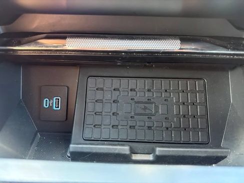 Used 2023 Ford F150 Raptor AWD/4WD image 43