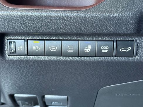 Used 2024 Toyota RAV4 Limited w/ Advanced Technology Package image 28