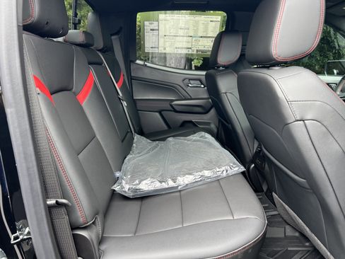 New 2026 Chevrolet Colorado Z71 w/ Technology Package image 32