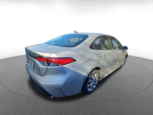 Used 2025 Toyota Corolla LE image 8