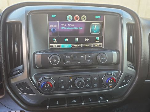 Used 2015 Chevrolet Silverado 2500 LT w/ LT Convenience Package image 20