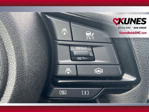 Used 2024 Subaru Crosstrek 2.0i Premium image 13