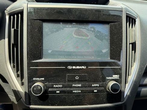 Used 2019 Subaru Crosstrek 2.0i w/ Eyesight System image 32