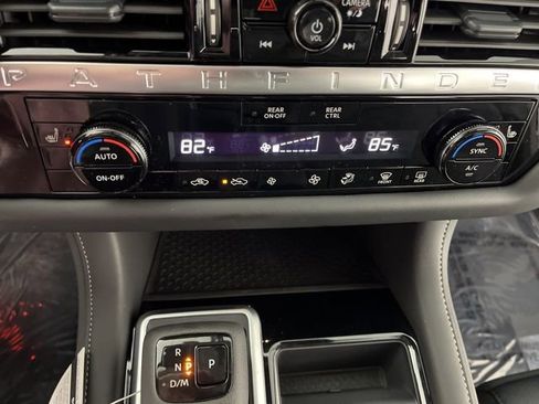 New 2026 Nissan Pathfinder SV image 27