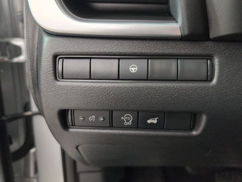 Used 2023 Nissan Rogue SV w/ SV Premium B Package FWD image 28