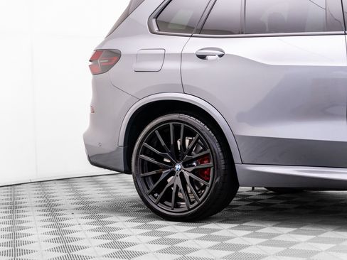 Certified 2025 BMW X5 M60i w/ Executive Package AWD/4WD image 38
