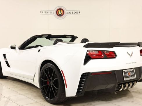 Used 2019 Chevrolet Corvette Grand Sport RWD image 4