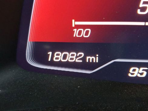 Used 2020 Chevrolet Corvette Stingray Premium Cpe w/ 3LT Preferred Equipment Group image 17