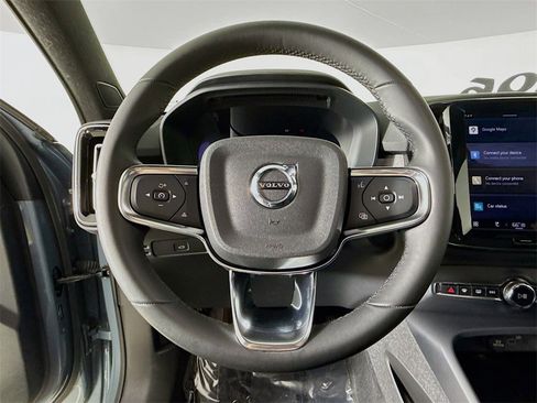 Certified 2023 Volvo C40 P8 Recharge Ultimate w/ Protection Package Premier image 11