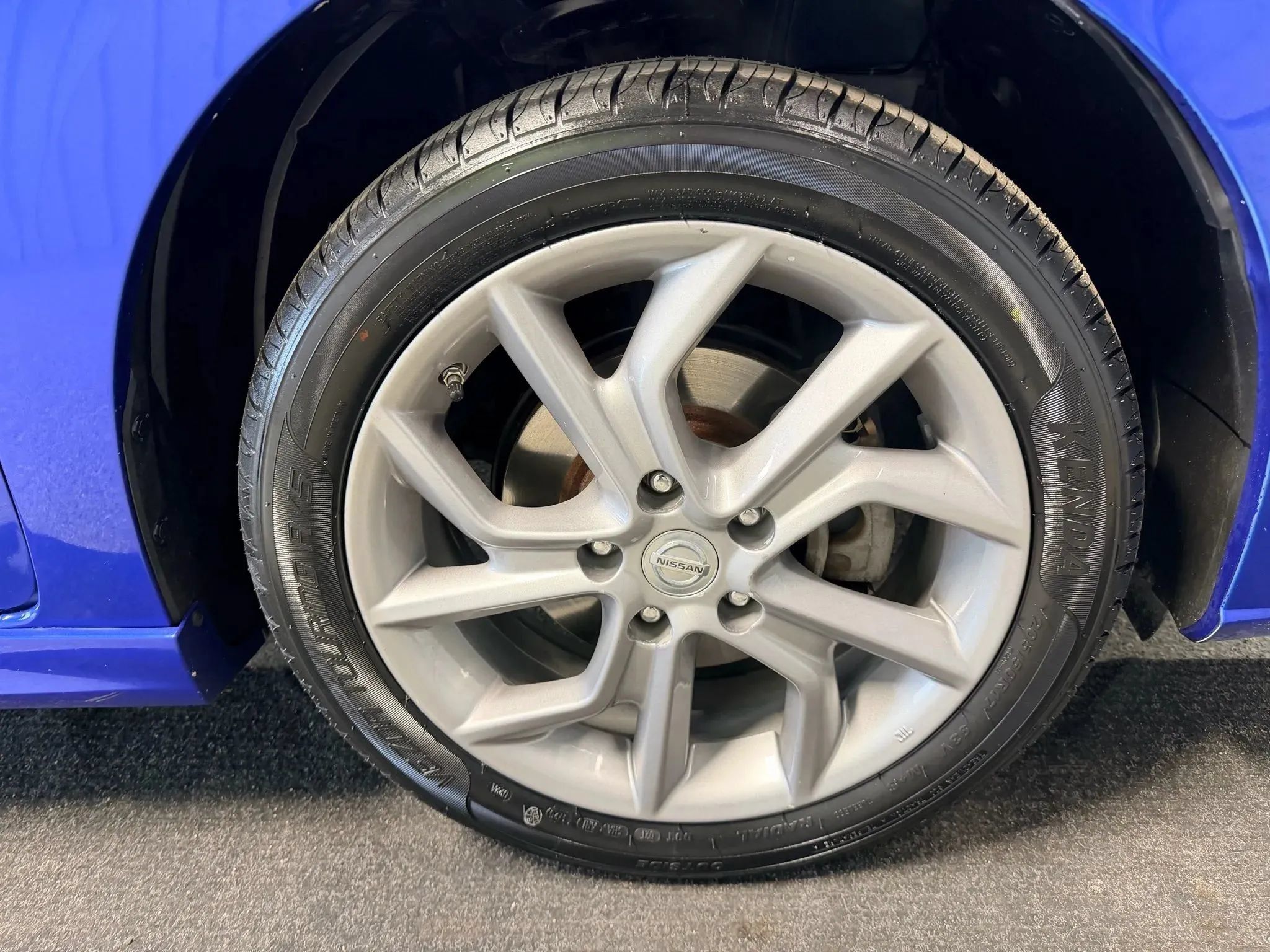 Used 2015 Nissan Sentra SR w/ Electronics Package FWD image 16