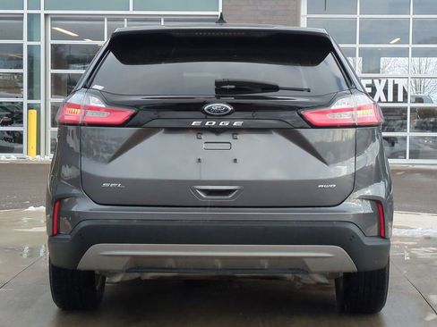 Used 2023 Ford Edge SEL w/ Convenience Package image 5