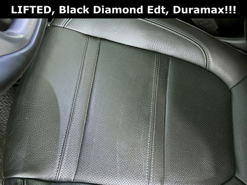 Used 2023 GMC Sierra 3500 Denali w/ Denali Black Diamond Edition image 22