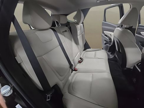 Used 2024 Hyundai Tucson Limited AWD/4WD image 23