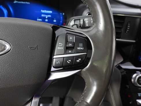 Used 2021 Ford Explorer Platinum w/ Equipment Group 601A AWD/4WD image 35
