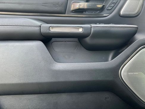Used 2020 RAM 1500 Limited image 16