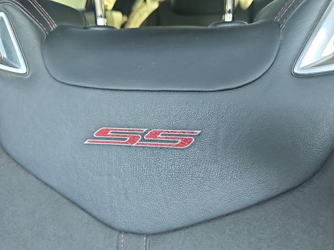 Used 2017 Chevrolet SS RWD image 36