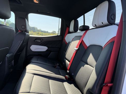 Certified 2023 GMC Canyon AT4X w/ Edition 1 image 17