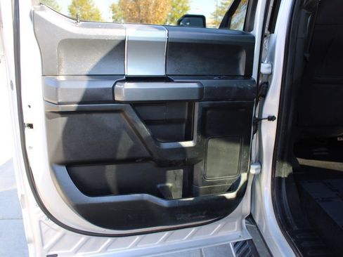 Used 2016 Ford F150 XLT w/ Equipment Group 301A Mid image 22