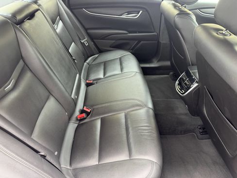 Used 2018 Cadillac XTS w/ Rear Seat Comfort Package image 19