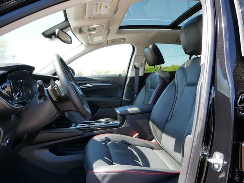 Used 2023 Buick Envision Essence w/ Sport Touring Package AWD/4WD image 15