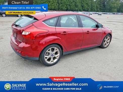 Used 2014 Ford Focus Titanium FWD image 4