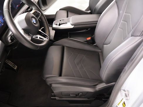 Used 2025 BMW X2 xDrive28i image 12