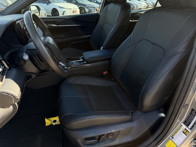Used 2025 Toyota Camry XSE FWD image 24