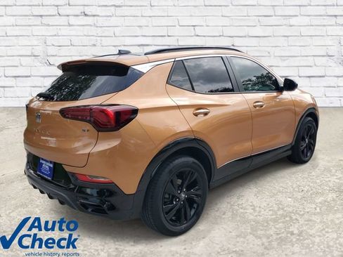 Used 2024 Buick Encore GX Sport Touring w/ Advanced Technology Package FWD image 4